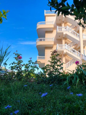 Отель Lumra Rooms  Лукове